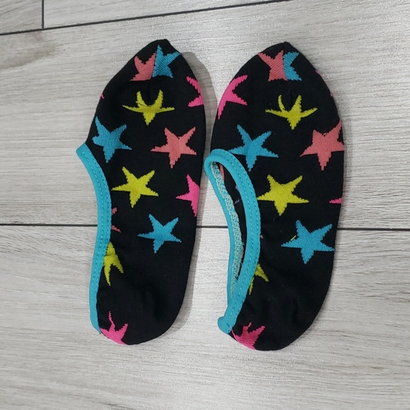 ***Free add on with $25 bundle: NWOT no-show socks - Picture 2 of 2